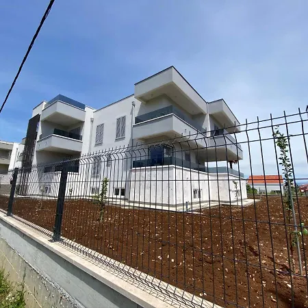Tragurium Διαμέρισμα Τρογκίρ